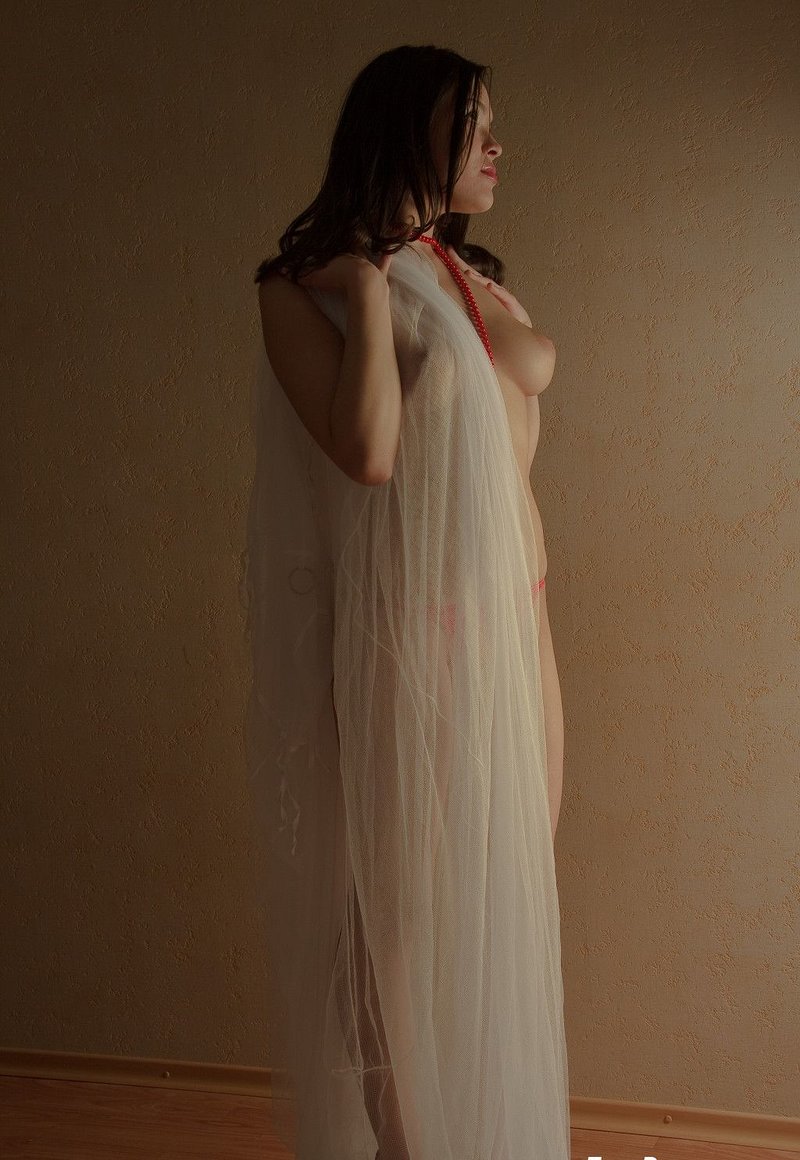 Екатерина, 25